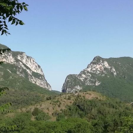 Madonna Di Frasassi - Casa Vacanze Appartement Genga  Buitenkant foto