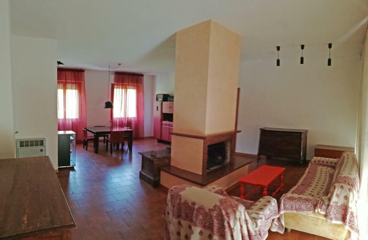 Madonna Di Frasassi - Casa Vacanze Appartement Genga  Buitenkant foto