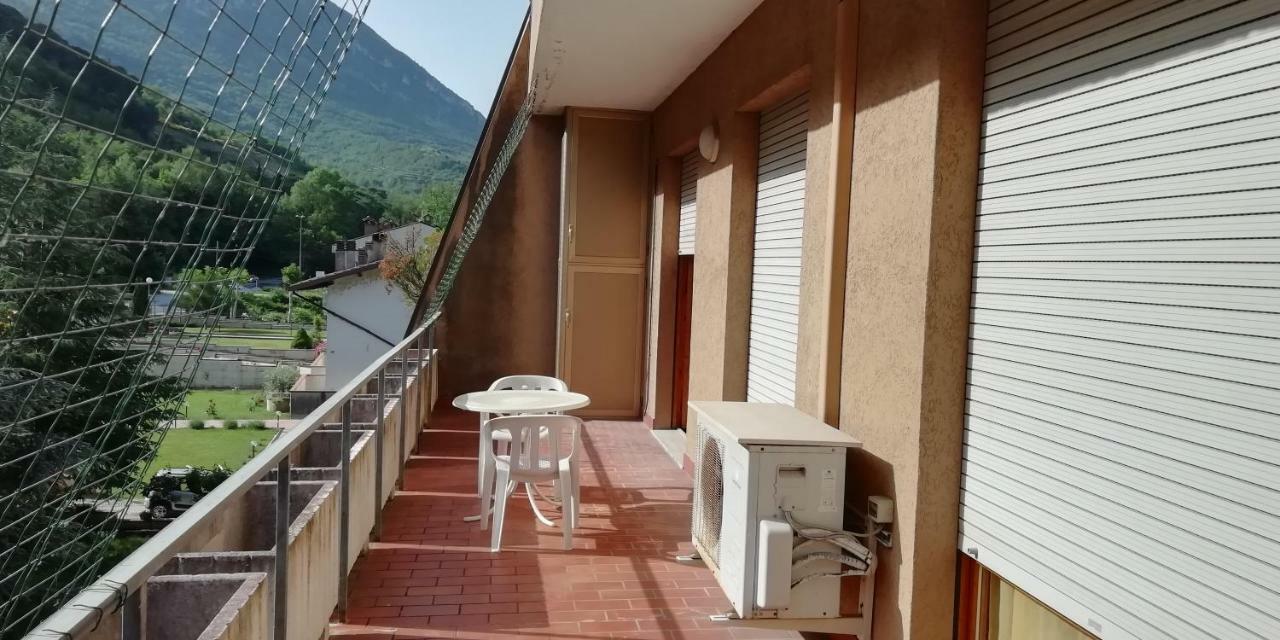 Madonna Di Frasassi - Casa Vacanze Appartement Genga  Buitenkant foto